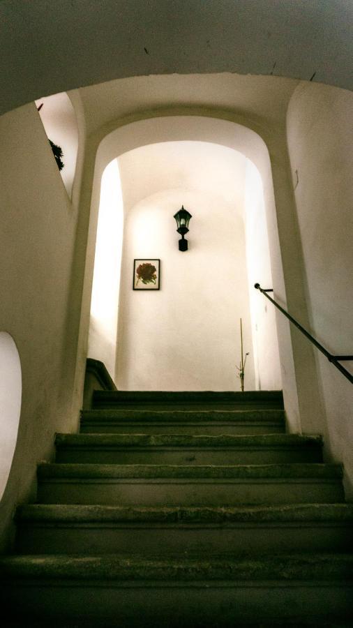 Casalauretta Hotel Naples Luaran gambar