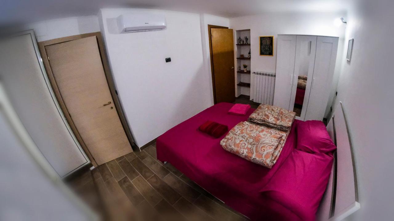 Casalauretta Hotel Naples Luaran gambar