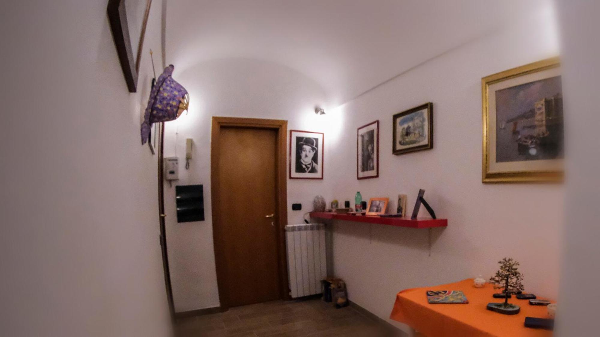 Casalauretta Hotel Naples Luaran gambar