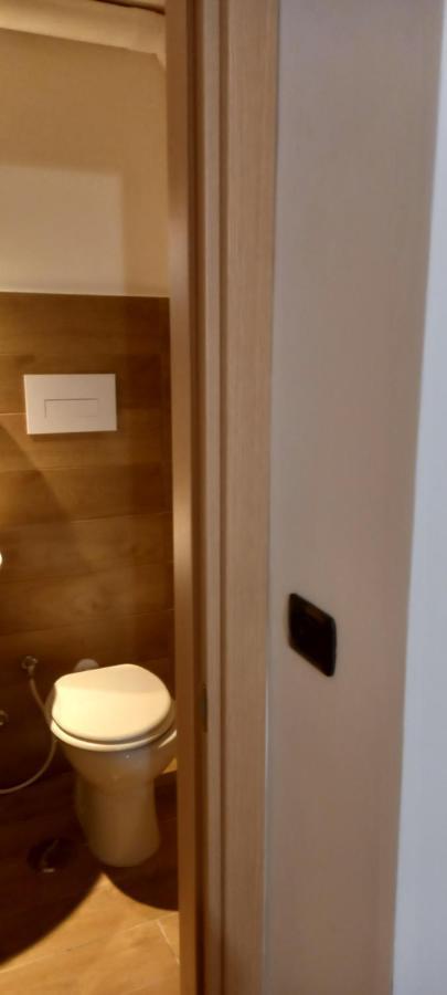 Casalauretta Hotel Naples Luaran gambar