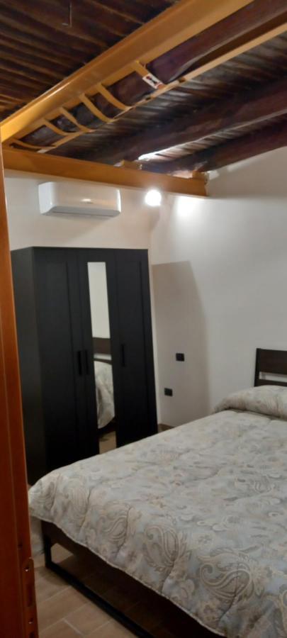 Casalauretta Hotel Naples Luaran gambar