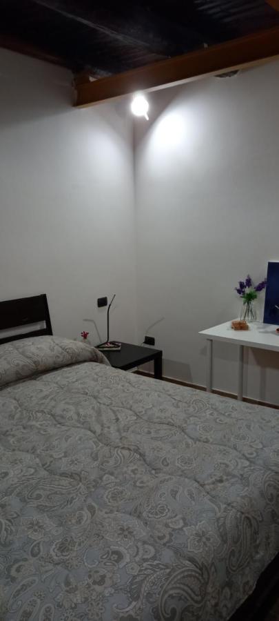 Casalauretta Hotel Naples Luaran gambar